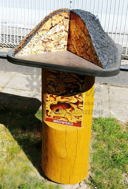 Ciekawi budowniczowie - rzeźba