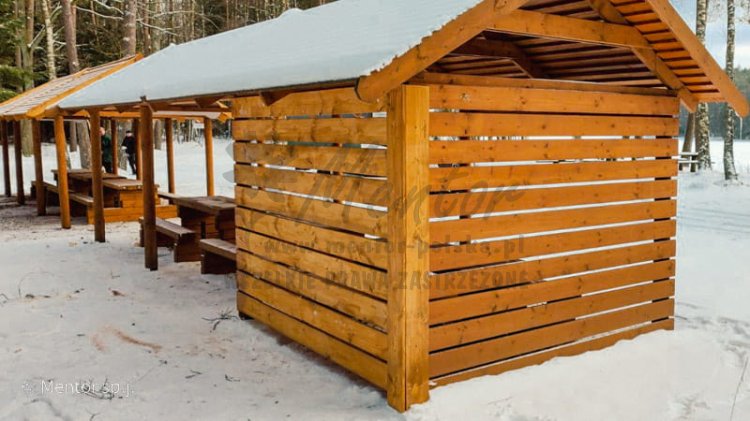 Wiata WZ06 z ławostołami rekreacyjnymi (7).jpg