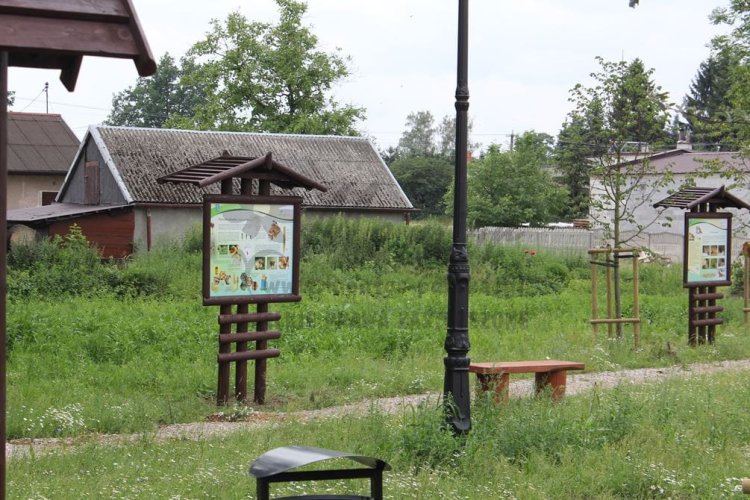 Stelaż drewniany SD08