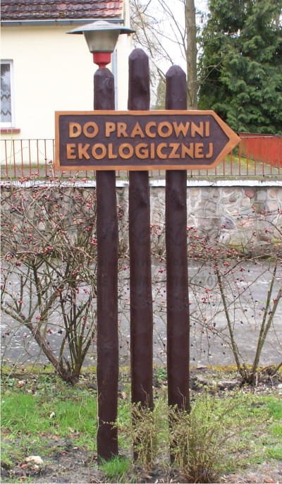 Kierunek na słupach