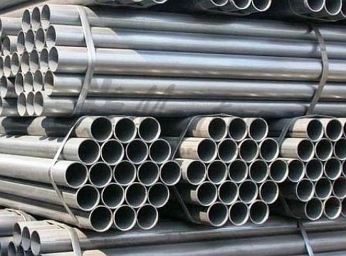 Słupki metalowe do znaków